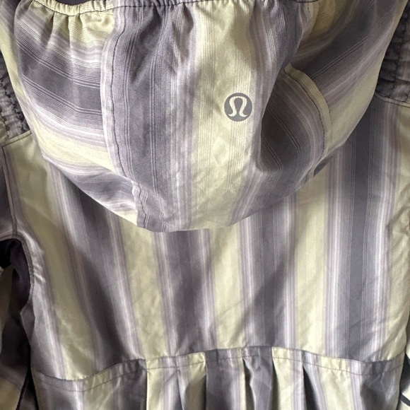 Lululemon Striped Gray Women's Jacket Mint - Picture 8 of 14